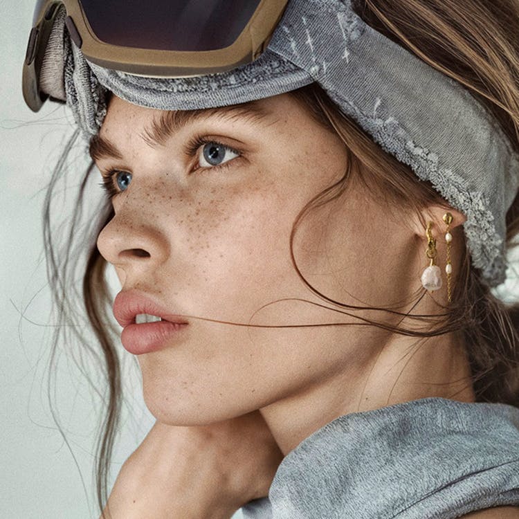Studio Z Perma Pearl Earrings — Örhängen